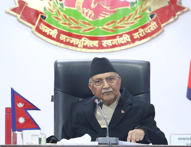 १७ महिना तोप हाने पनि सरकार ढल्दैन