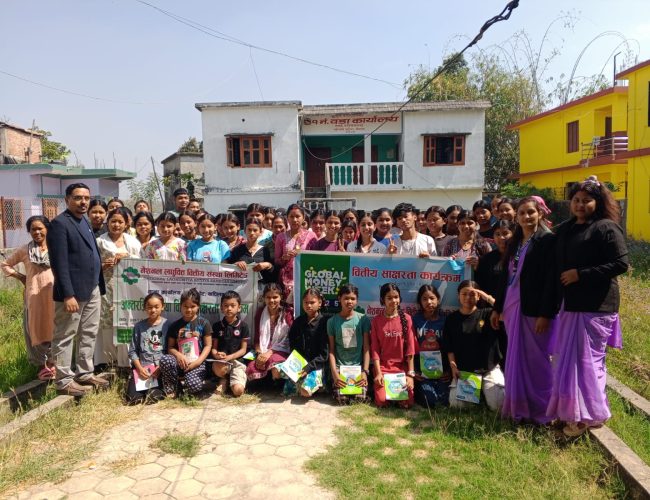 बुद्धभूमिका युवा युवतीलाई नेशनल लघुवित्तको वित्तीय साक्षरता कार्यक्रम